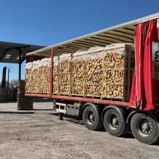 1 voller LKW = 2.500 € inklusive Lieferung und Entladung an Ihrer Adresse